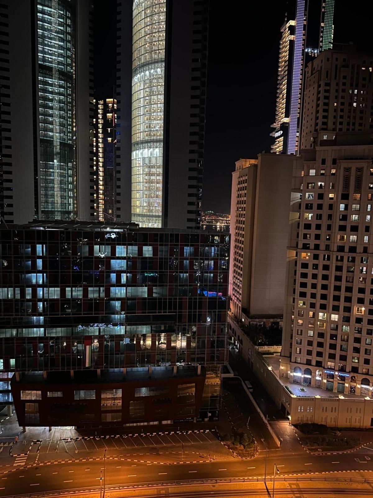Appartamento Ultimate / 2 Beds / Marina Views / Location In The Heart Of Marina / Perfect Vacation Dubai